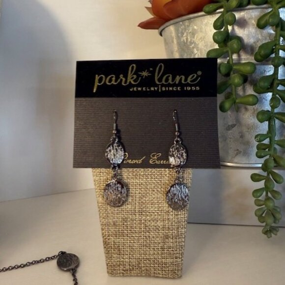 Park Lane "Step Up" Necklace and Earring Set – Sophisticated Hematite - Picture 3 of 5